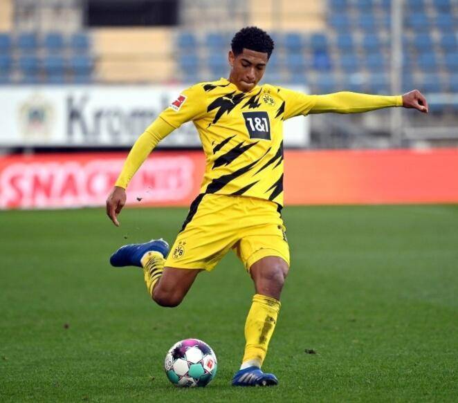 媒体人：国安足协杯冠军奖金八位数起步，是董事长找来的钱（媒体人称：国安足协杯夺冠奖金起步八位数，资金由董事长筹措）