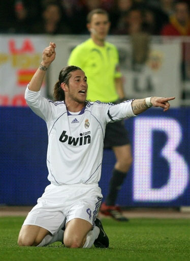 官方：国米旧将皮罗拉与奥林匹亚科斯续约至2028年（官宣：奥林匹亚科斯与前国米球员皮罗拉续约至2028年）