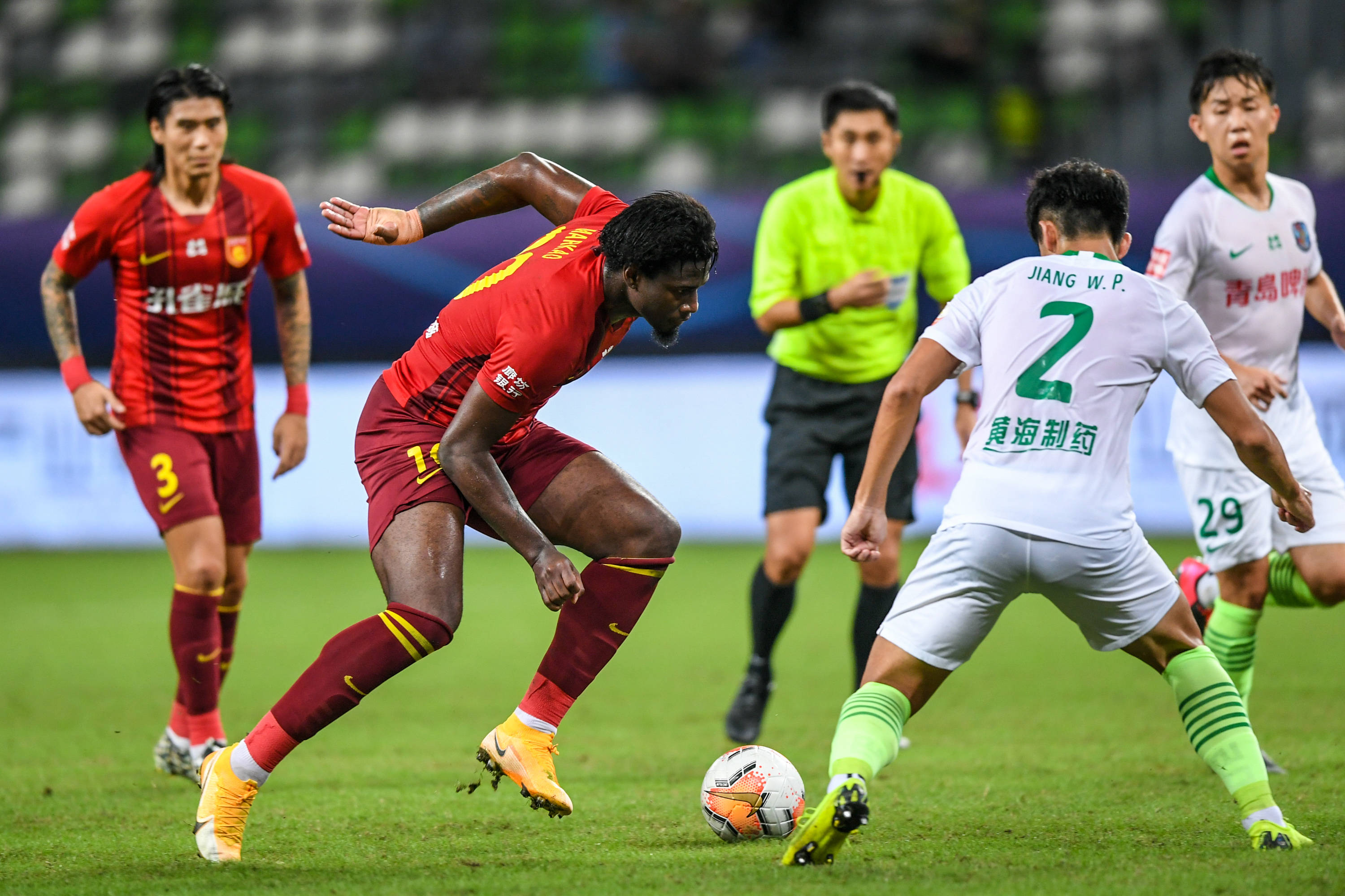 马德兴：米利西奇不敢热身U17女足，一年半不换血，足协当断则断（马德兴：米利西奇回避U17女足热身，18个月不换血，足协应果断决策）