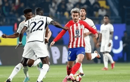 C罗传承，迷你罗的足球天赋！